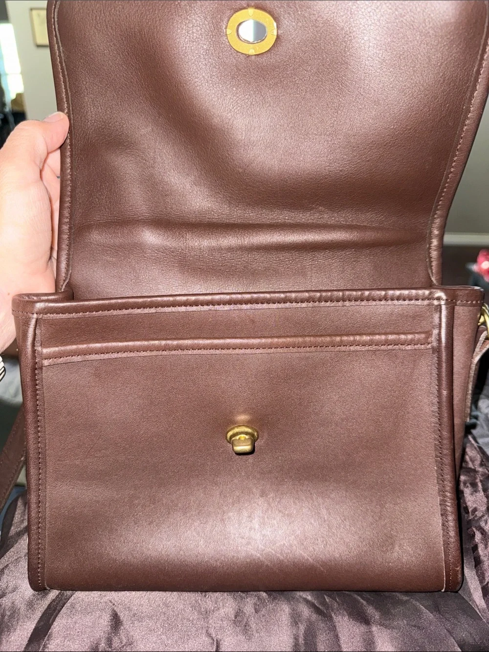 Vintage Coach 9870 Brown Leather Bag